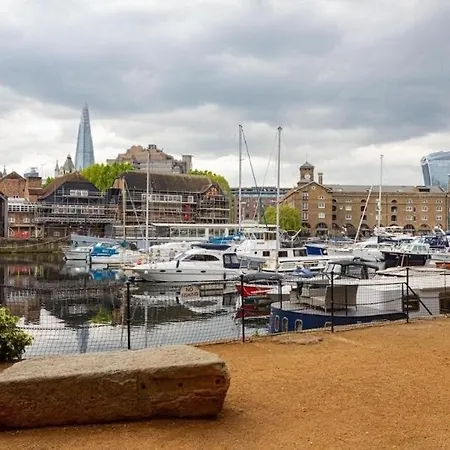 Amazing Marina-Overlooking 1Bed